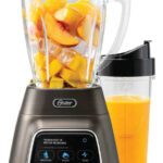 Licuadora Oster, Pantalla Táctil, Blend-n-go, Blstpyg1312xbg