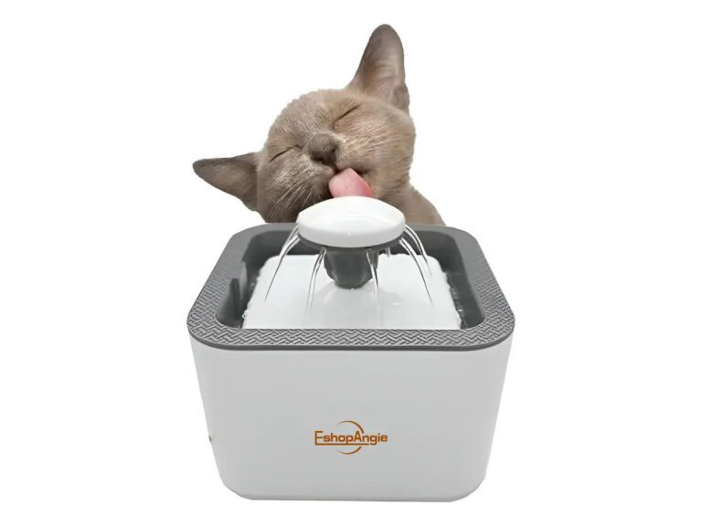 Fuente De Agua Bebedero Para Gatos Y Perros De 2.5 Litros Blanco